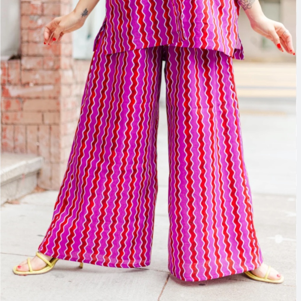 NWT Nettle Studios Wavy Linen Mid Easy Flare Pants - Picture 2 of 7